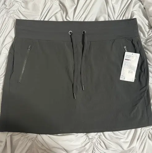 Athleta Trekkie North Skort