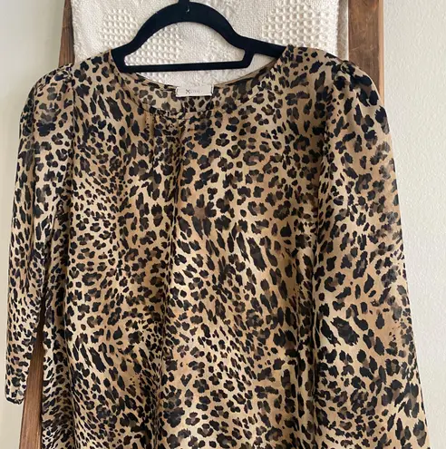 Everly NWOT  cheetah print 3/4 sleeve chiffon blouse