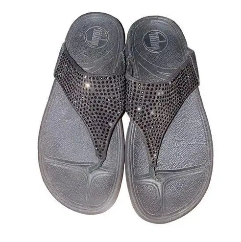 FitFlop Lulu Rhinestone embellished wobble Board t-strapped sandals size 7 black