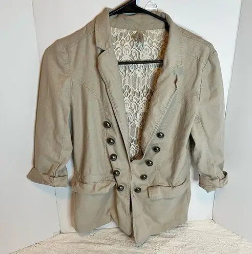 Vanity Tan Blazer with Notched Lapel and Cropped Fit Size M