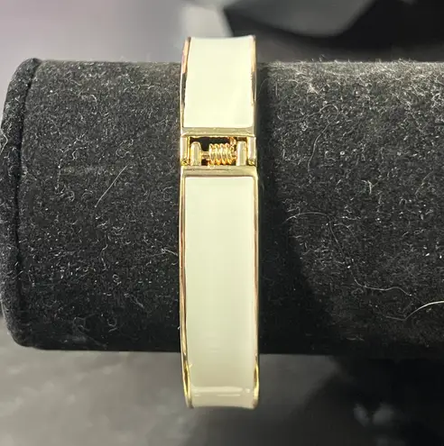 Nordstrom New Gold and White Snap Bracelet