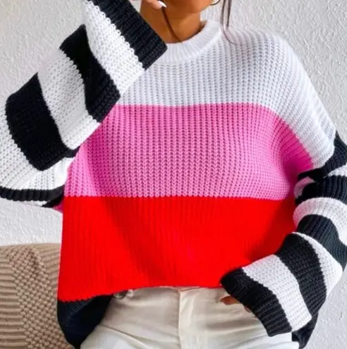 Lavishly Paris NWT, Women’s Colorblock Drop Shoulder Sweater.