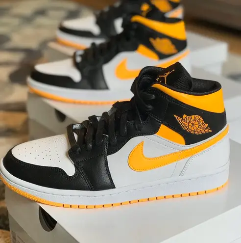 Jordan 1 Mid Laser Orange Sneakers