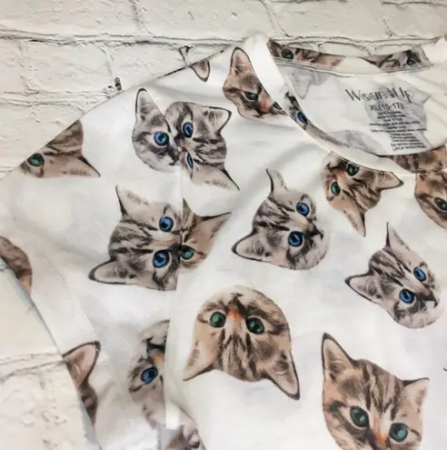 Wound Up Graphic Kitten T-shirt