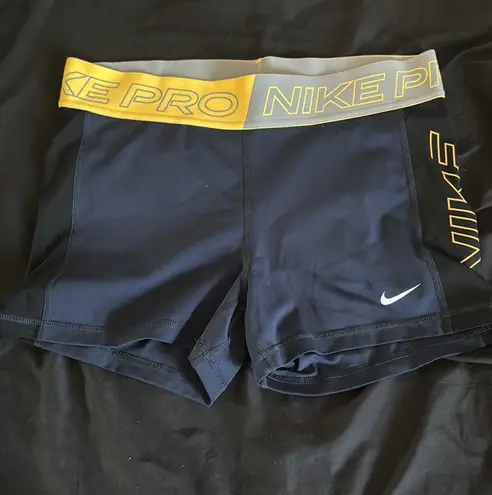 Nike Pro Spandex