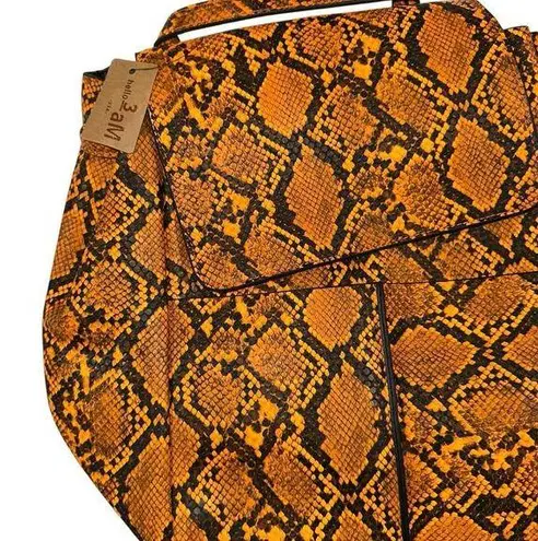 Womens NWT Large Orange Snakeskin Pocket Bucket Backpack Purse