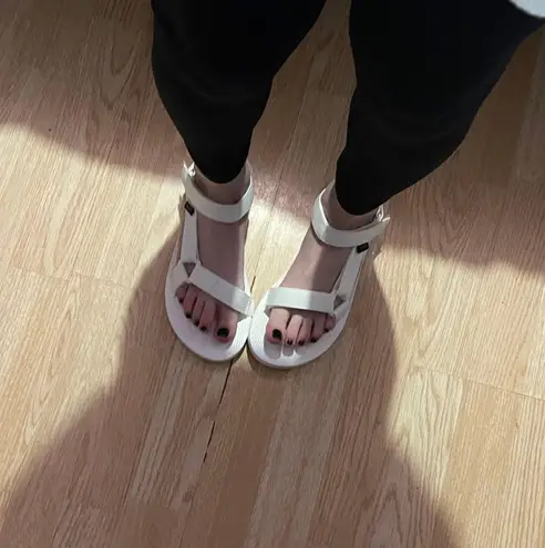 Teva s Sandals