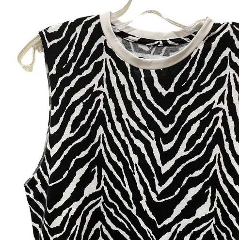 Zyia Zebra Print Safari Tank Top Black White Size Small Muscle Tee Sleeveless