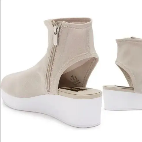 Donna Karan Riviera Platform Sandals In Taupe Size 7.5