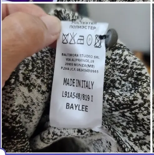 Andamane "BAYLEE" SNAKESKIN JACQUARD MINI Sz L NWT