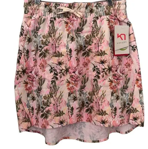 Kari Traa Ruth Skirt in peach floral NWT M Pink Size M