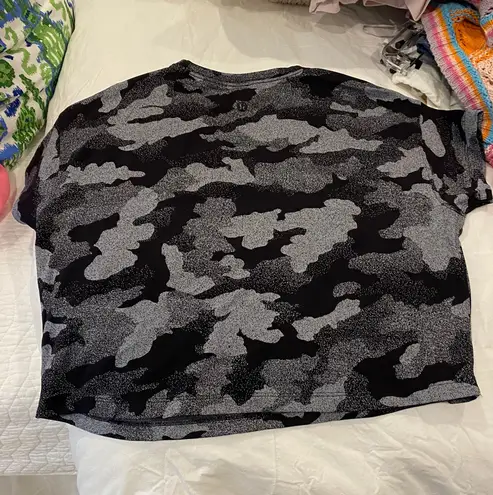 Lululemon Camo Top