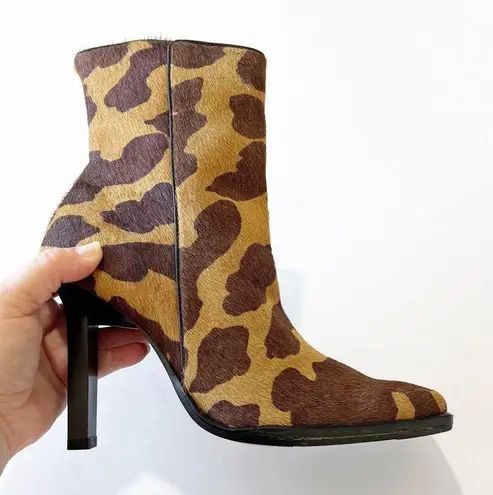 Giraffe Print Hair In Hide Boots Size undefined