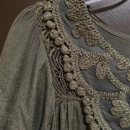 Bobeau - Embroidered Top