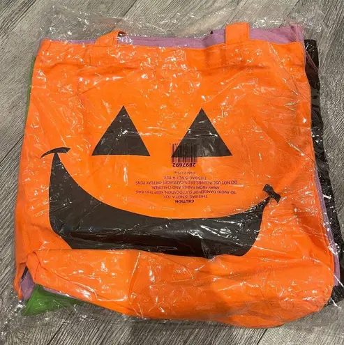 Bundle of Four NWT Halloween Pumpkin Bags Pocketbook Tote Bags Reusable Shopping Multiple
