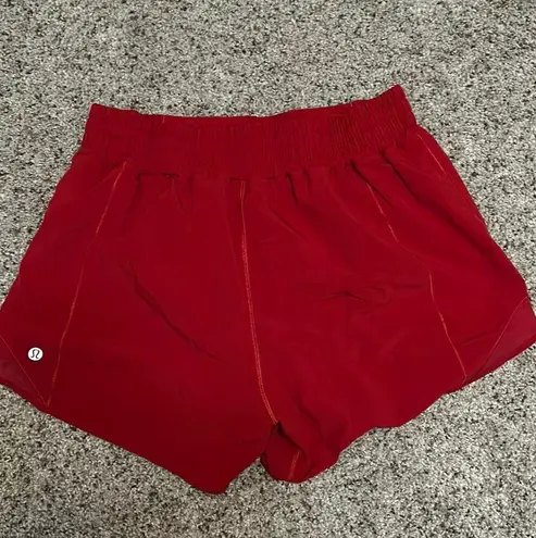 Lululemon Hotty Hot Shorts 4”