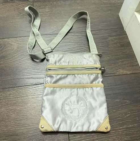Victoria’s Secret Pink Women’s Metallic Silver Dog Logo Crossbody Bag Y2K 2000s