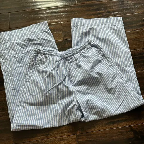 Old Navy Wide Leg Poplin Pant thumbnail 6