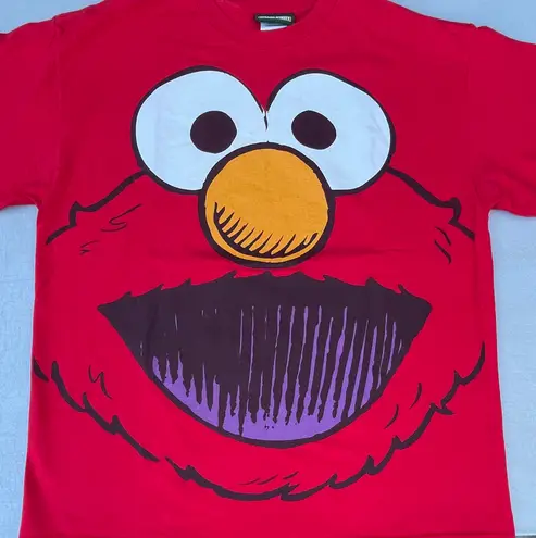 Sesame Street Vintage Elmo Red Sketch Face Graphic T-shirt