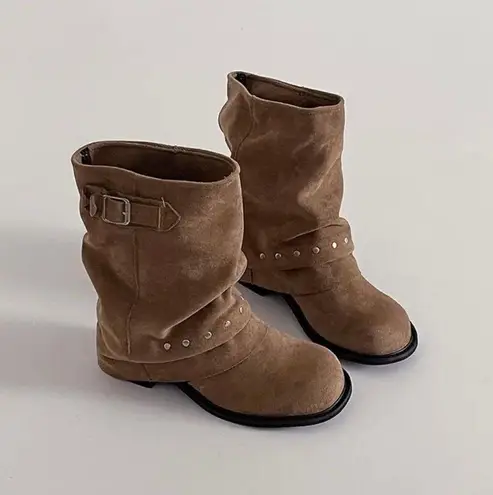 Chunky Platform overlaid platform design Y2K Slip On Boots Tan Size 39 New