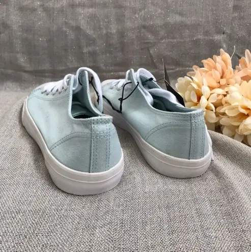 Forever 21 Low Top Canvas Sneakers