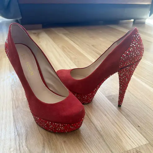 Enzo Angiolini Red Pumps 