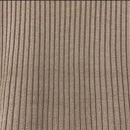 Faux fur animal pattern sweater vest. Size medium. Brown