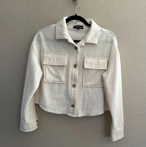 Almost Famous  Off-White Short Jacket  Size Small, short jacket, off white jacket