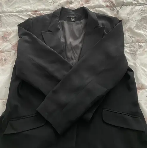 Louben Woman Black Triacetate Crystal Button Blazer, size 16W