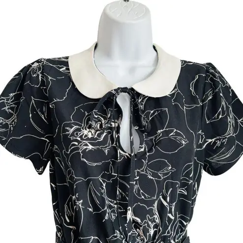 Unique Vintage  Black White Roses 1950s Peter Pan Collar Belted Swing Dress sz 4