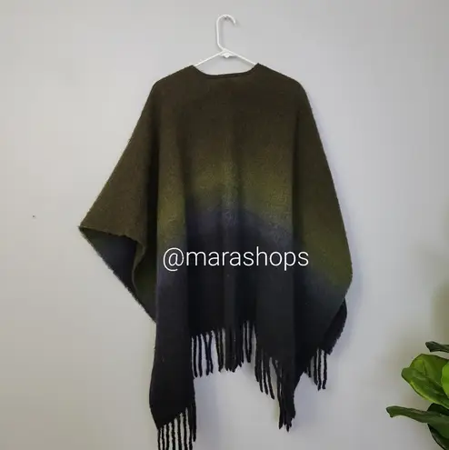 Claudie Pierlot Azimuth poncho Size undefined