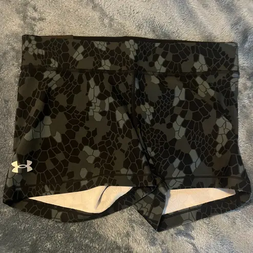 Under Armour NWT  Pattern Spandex