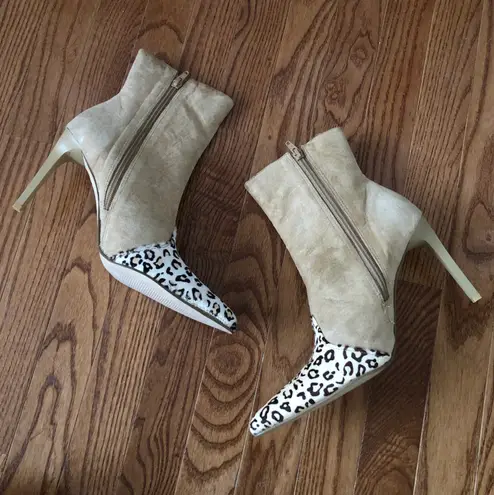 Michael Antonio Jeton Booties in Camel/Leopard