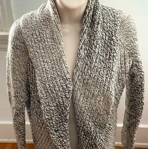 Tumi Peruvian baby alpaca & wool marled gray shawl collar open front cardigan S