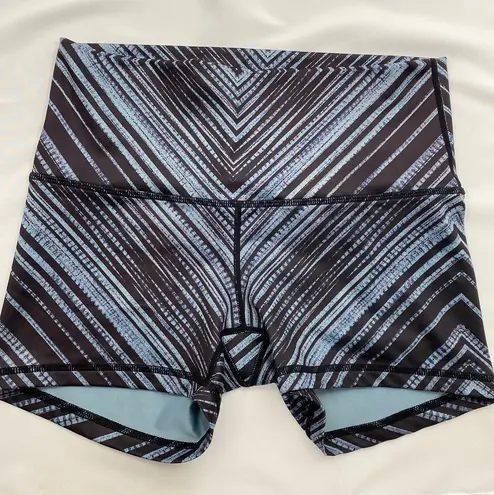 prAna Tribal Yoga Shorts