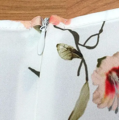 Small White Floral Maxi Dress w/Short Cap sleeves