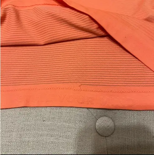 Lululemon  Swiftly Tech Short Sleeve 2.0 thumbnail 2