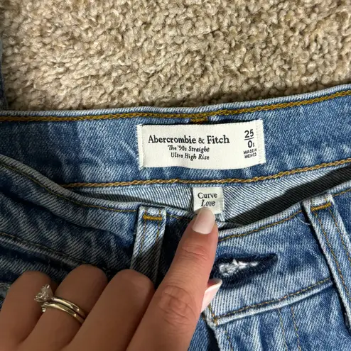 Abercrombie & Fitch Abercrombie 90s Straight Jeans