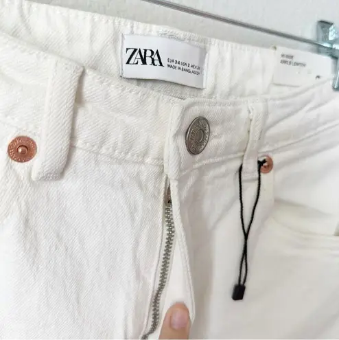 ZARA NWT  High Rise Ankle Length Slim Jeans in White sz 2