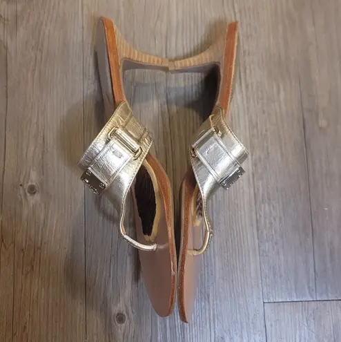 Coach  Gold Alberta Thong Kitten Heel Sandals 9