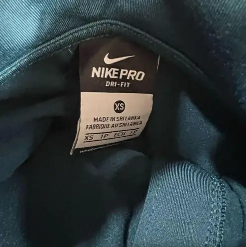 Nike  Pro Dri-fit Fleece Lined Pullover