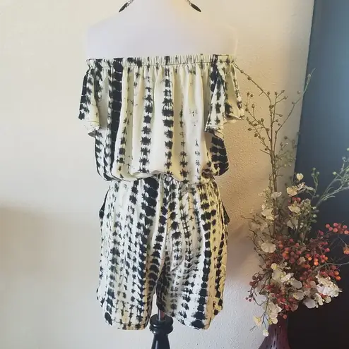 🌻Florencia Arias Tie Dye Romper Small