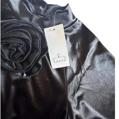 Ember Blouse Women's Black 3D Flower Short Bell Sleeve Chic Elegant Size M Size M