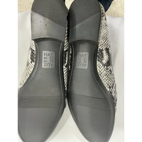 Naturalizer Womans Emiline Brown Beige Snake Print Slip On Flat Loafers 8.5 NWOT