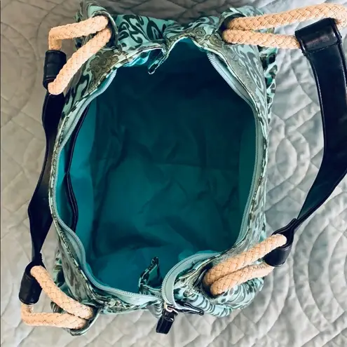 Bueno Turquoise Women's Shoulder Bag.