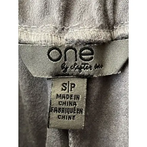 NWT One by Chapter One Gray/Lavender faux suede Jogger Pants Size Small