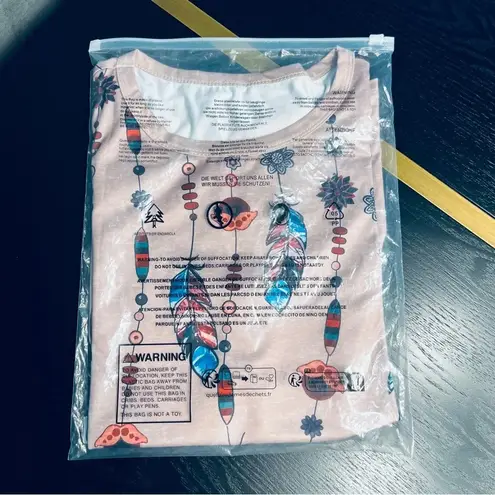 None Tank Top w/Screen Printed Feather Design Size Small - Unbranded New in …