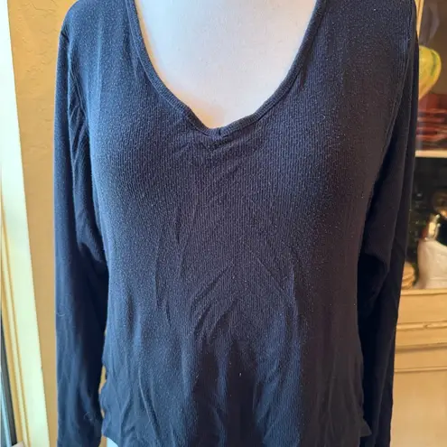 Black Mossimo tops Size L