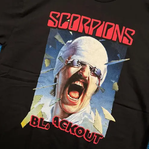 Scorpions Blackout Hard Rock Band T-Shirt Size XL