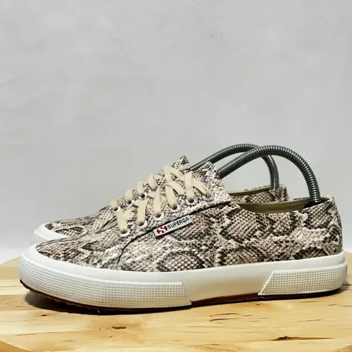 Suprega Womens 2750 Taupe Snake Print Low Top Sneakers